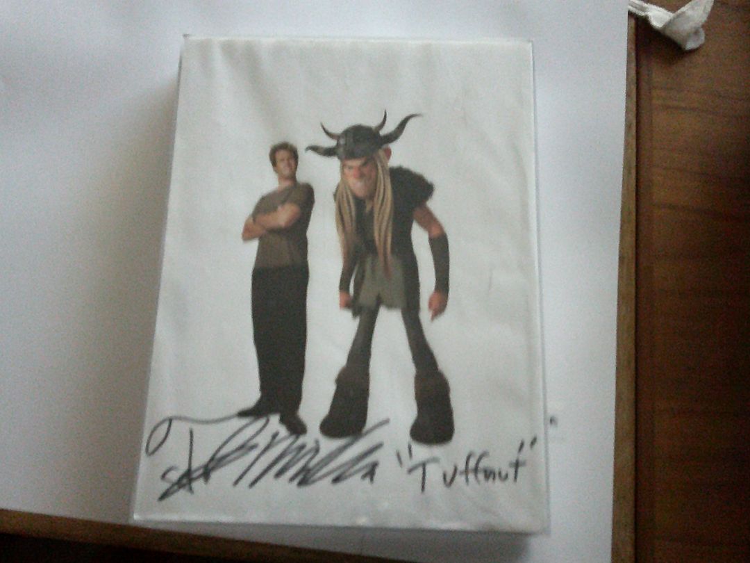 "TUFFNUT" SIGNED GRAPHIC- HOW TO TRAIN YOUR DRAGON