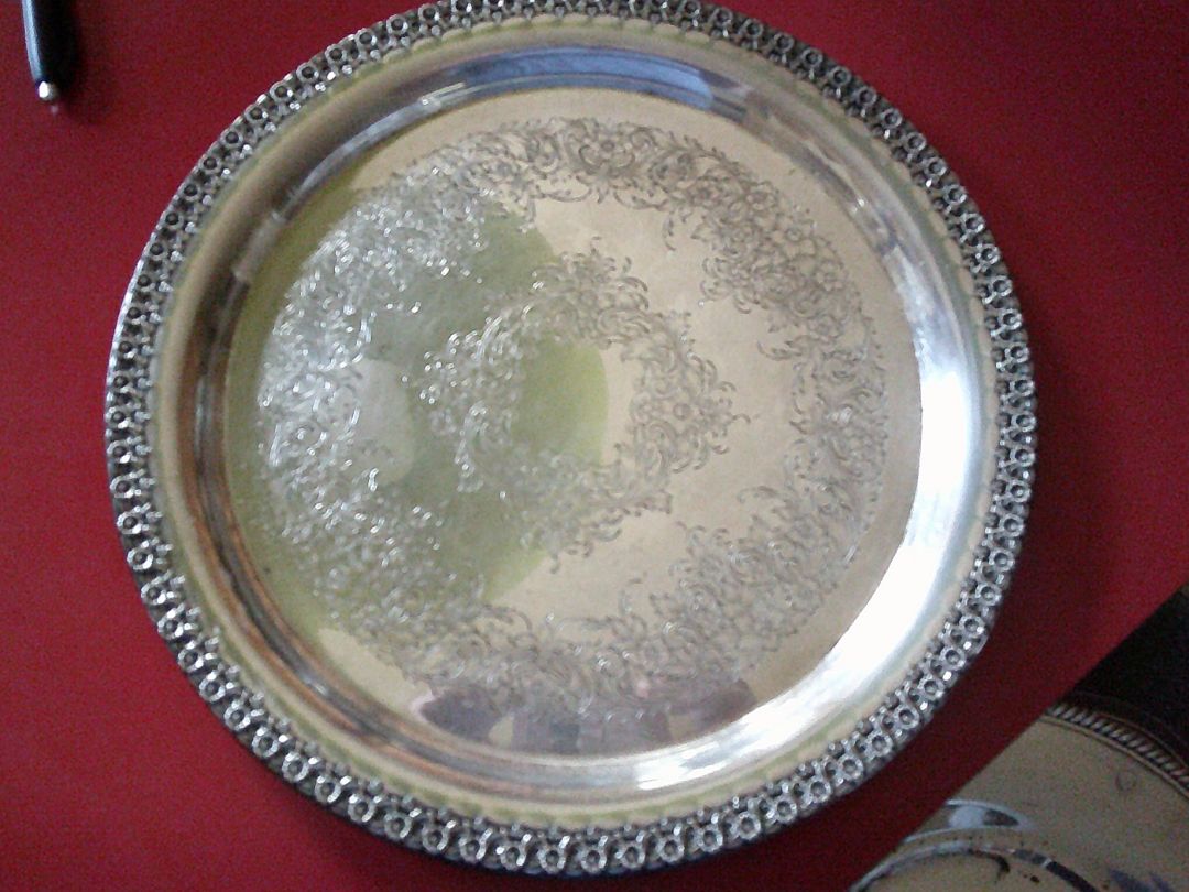 SILVERPLATE SERVING TRAY WM ROGERS AND SONS FLORAL