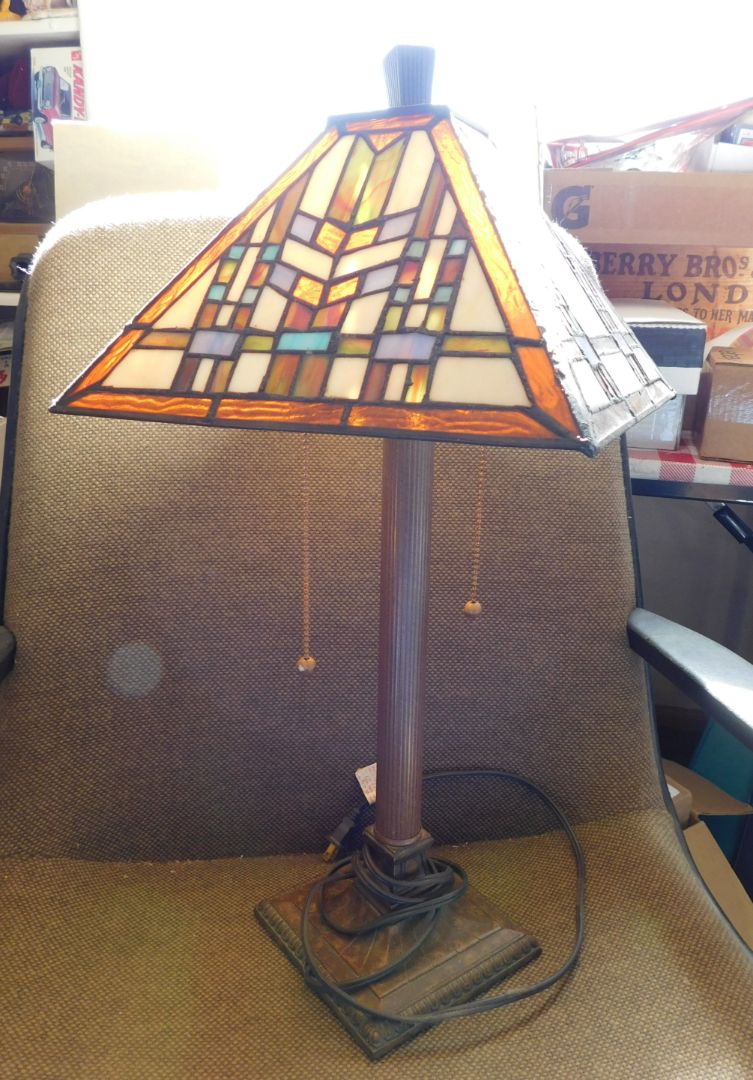 Tiffany Style Lamp