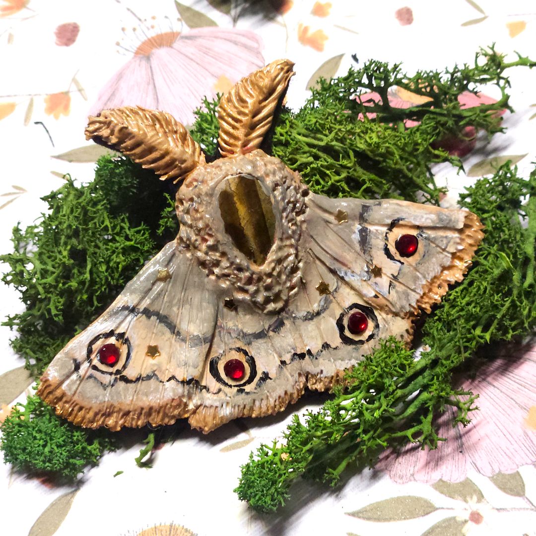 Dusty Moth Pin