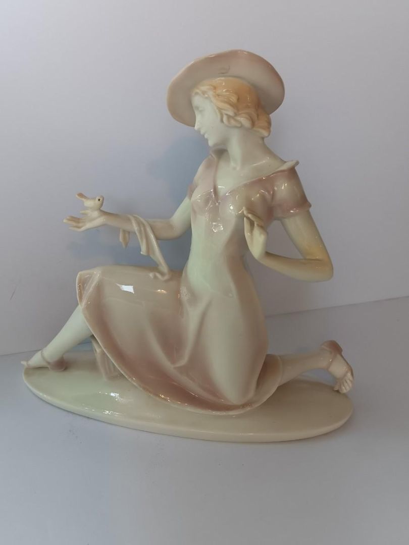 Passau 1930's Art Deco Dressel & Kister-Passau signed horn blue brush mark, 12 x 10