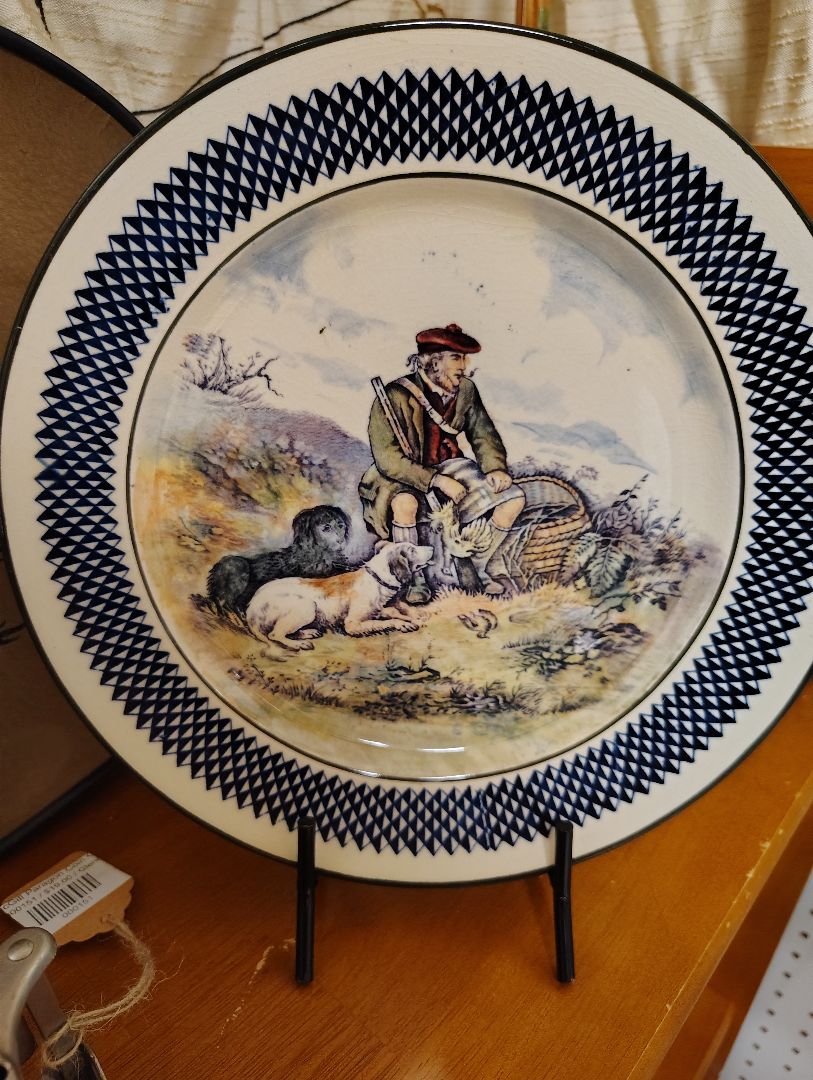 Royal Doulton Hunter D-3695