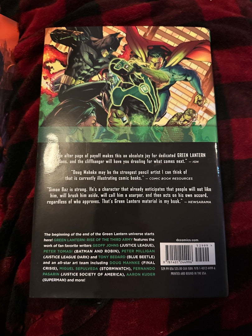Green Lantern HC Rise of the Third Army, 18 x 10 x 1