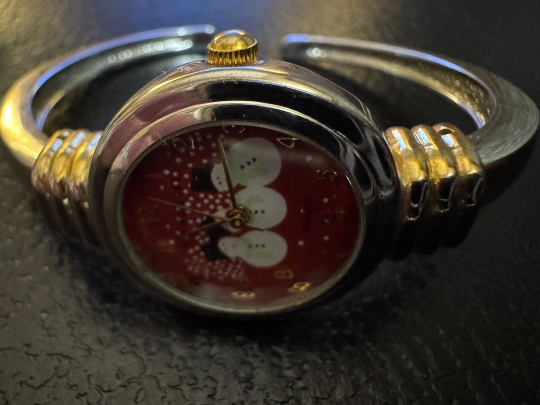 H-Snowmen bracelet watch untested