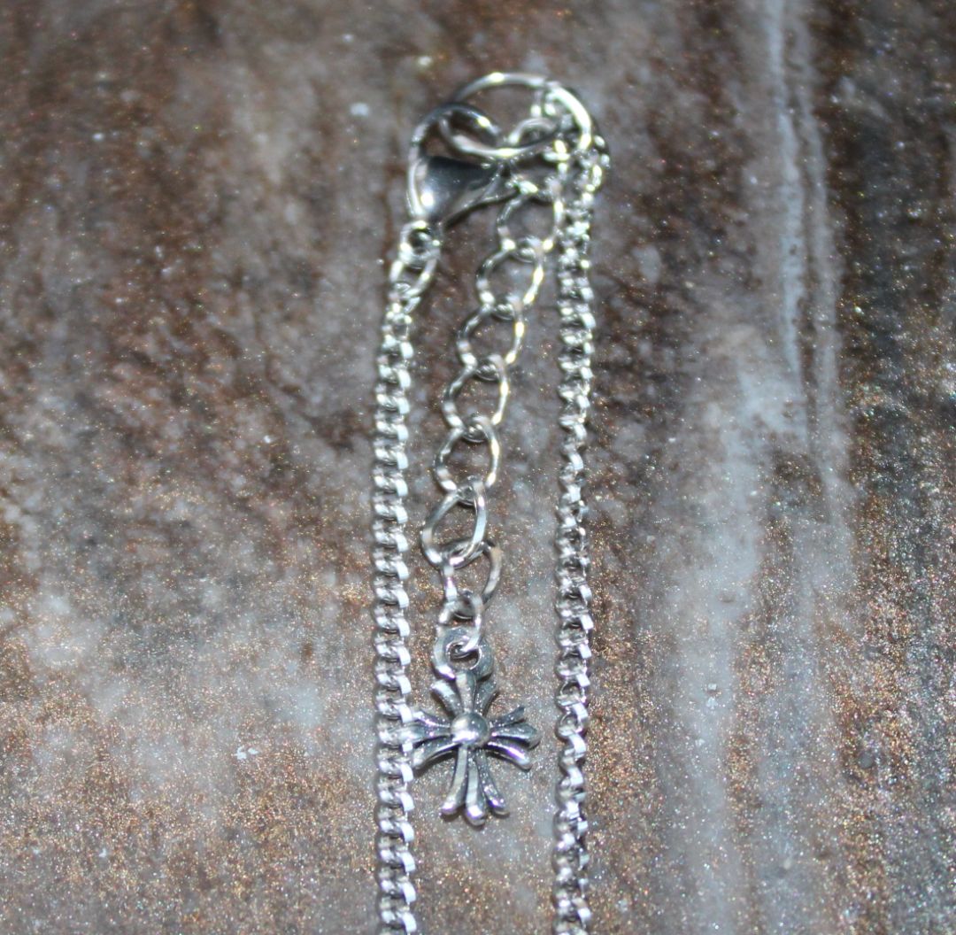 Designs by Raven Elegant Cross Necklace