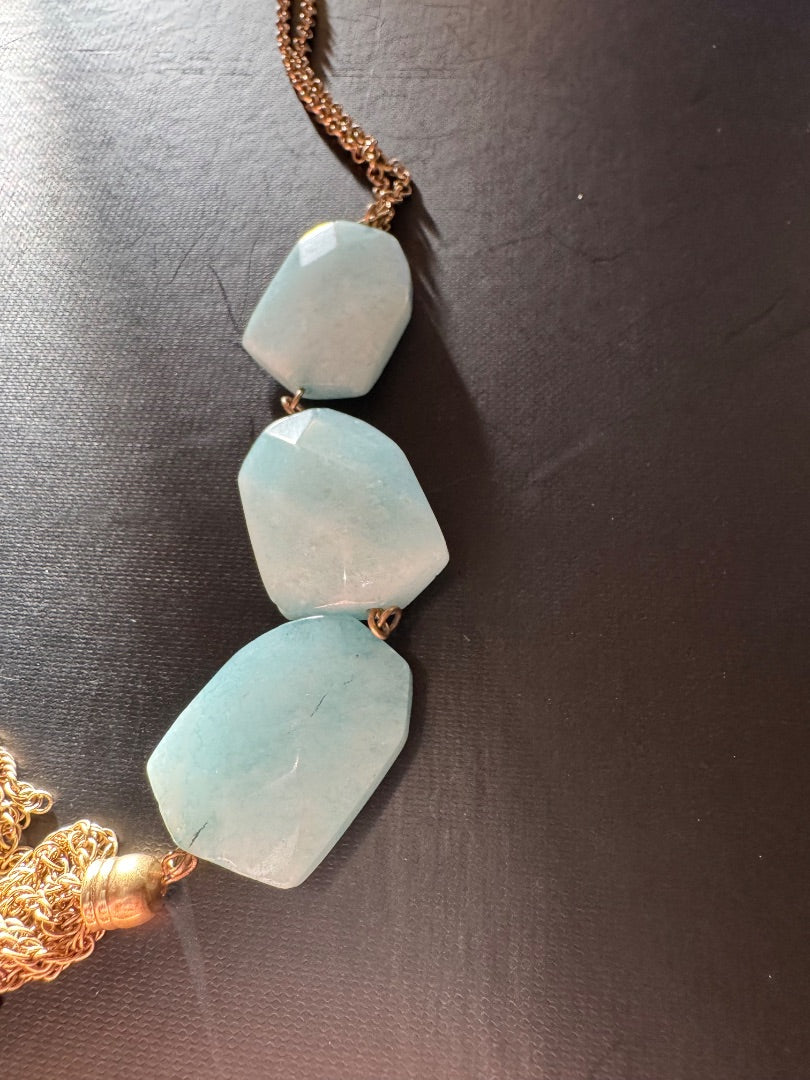 Seafoam three gold tone necklace