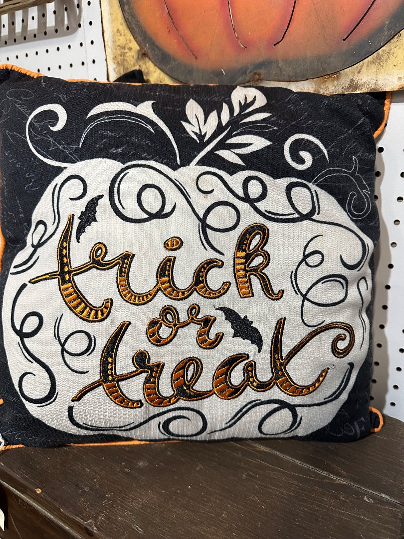 Trick or Treat Pillow