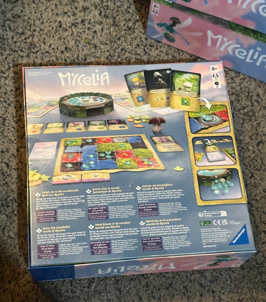 Mycelia Board Game, 10 x 10 x 2