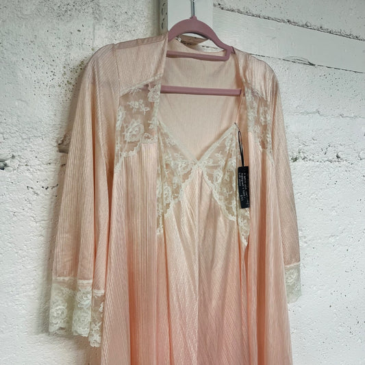 70s Pink Lacy Nightgown + Robe, S