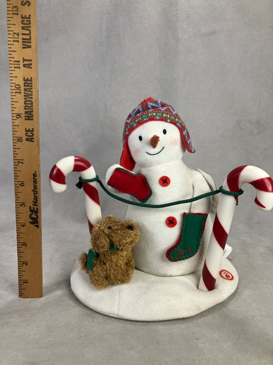 White Hallmark Dancing Snowman, 11