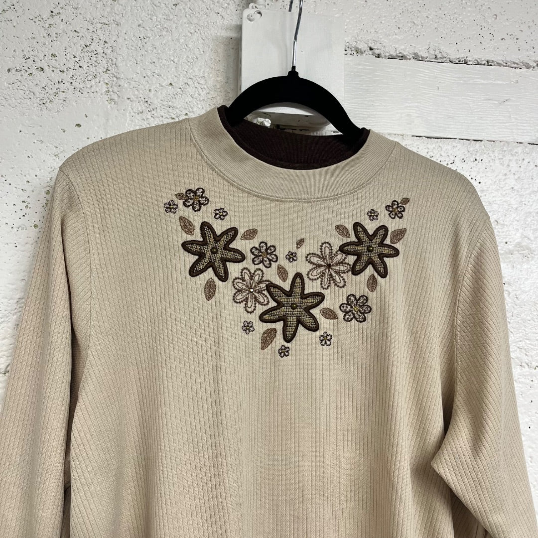 00s Embroidered Long Sleeve, L/XL
