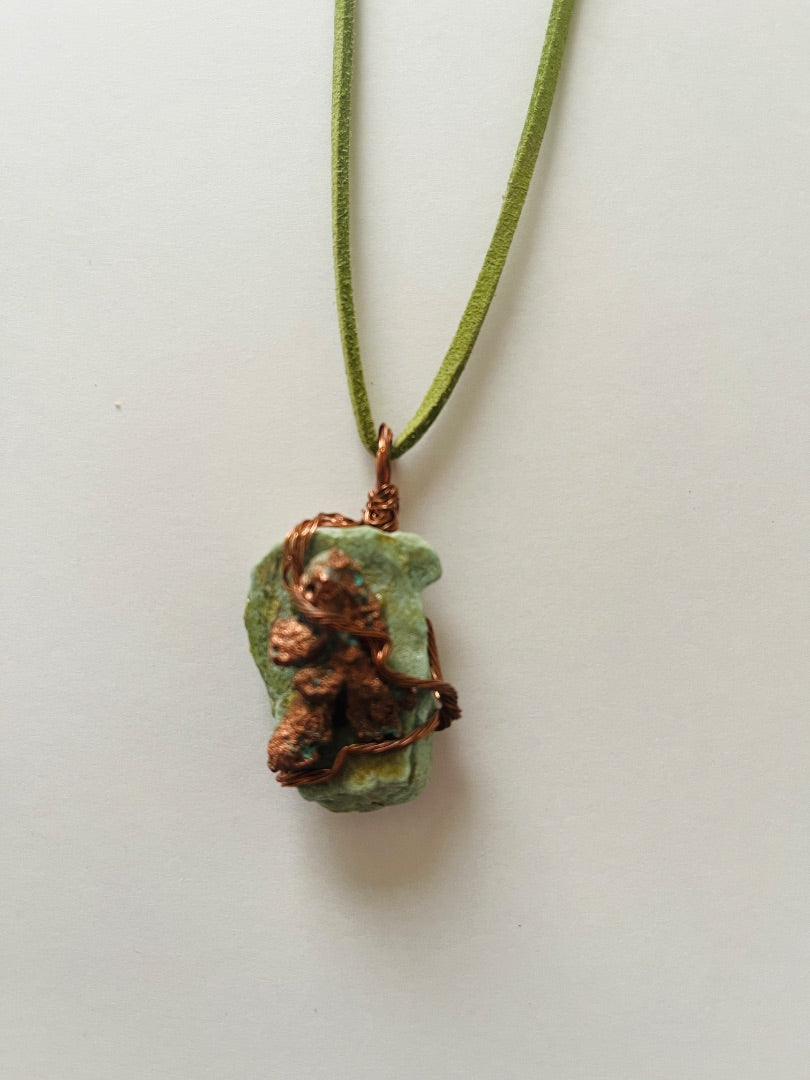 13" Leather Cord, Moss Agete with Raw Copper. Jewelry