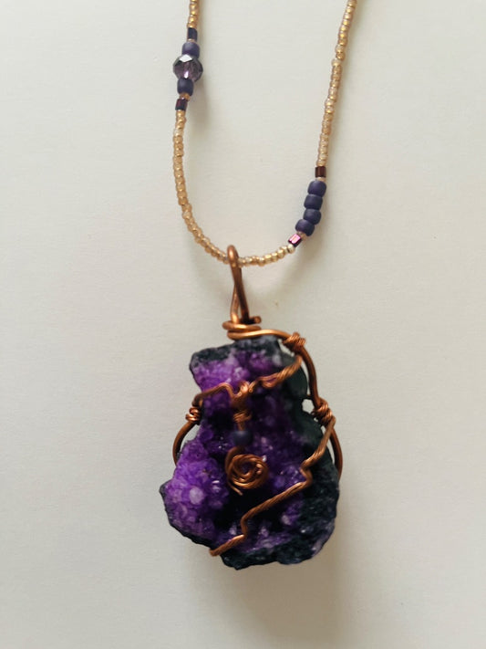 13" Glass Beaded Necklace, Copper Wired Quartz Crystal. Jewelry