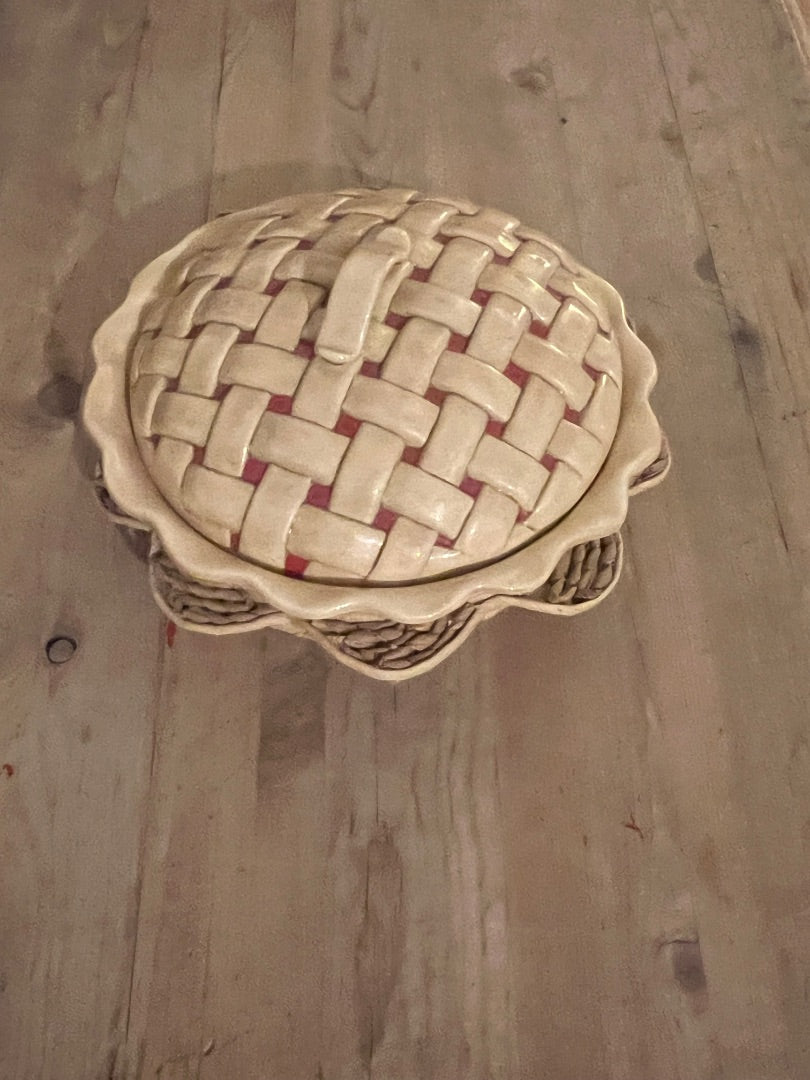 Vintage pie plate
