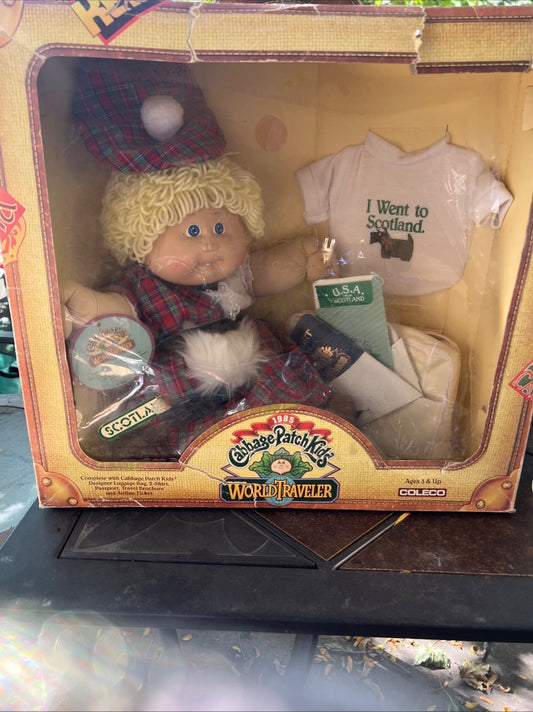 1985 cabbage patch world traveler- Scotland