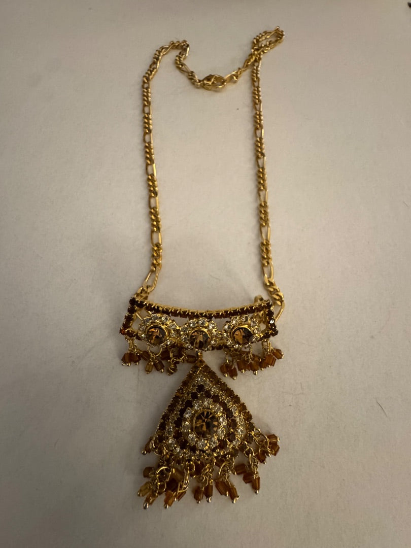 Gold tone beaded necklace