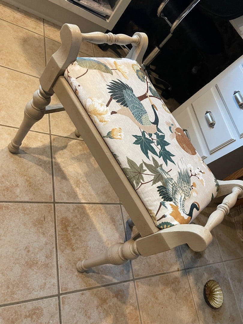 Cream with multi Unknown Seashell painting