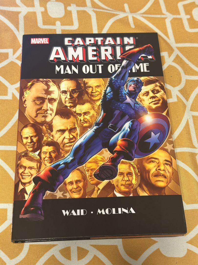 Comicbook Hardcover Misc, 13 x 9 x 1