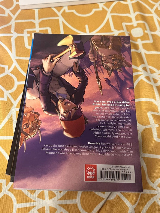 Mae Trade Paperback Vol 1 - Signed, 12 x 9 x 1