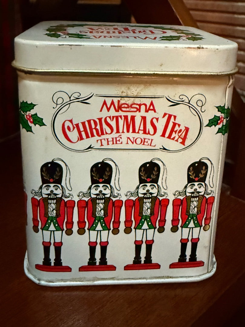 Clear Mlesna Christmas Tin, 4x4