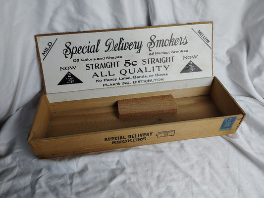 natural Special Delivery Smokers cigar box wood, 16"