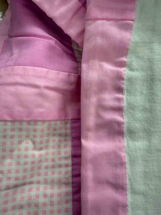 Hot Pink Handmade VTG Patchwork Quilt, 84x60