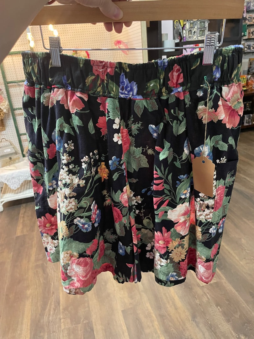 Vintage floral shorts