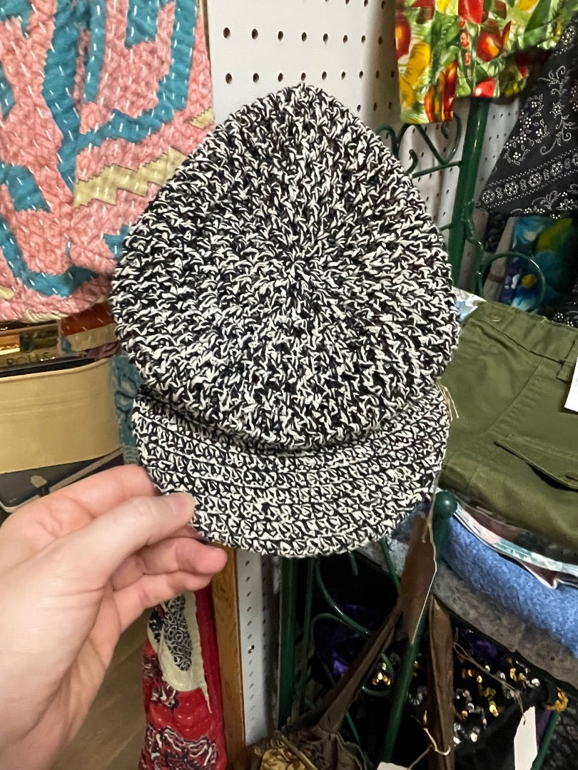 Y2K knit newsboy cap