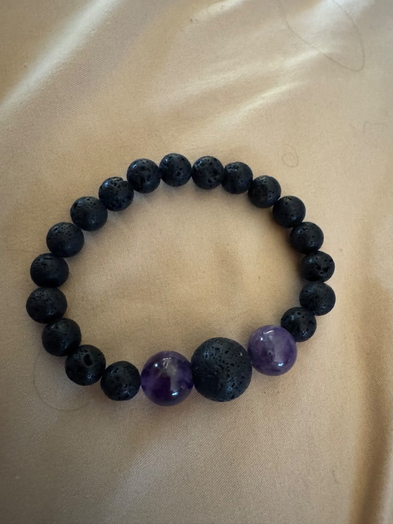 Black lava rock w/amethyst stretchy bracelet