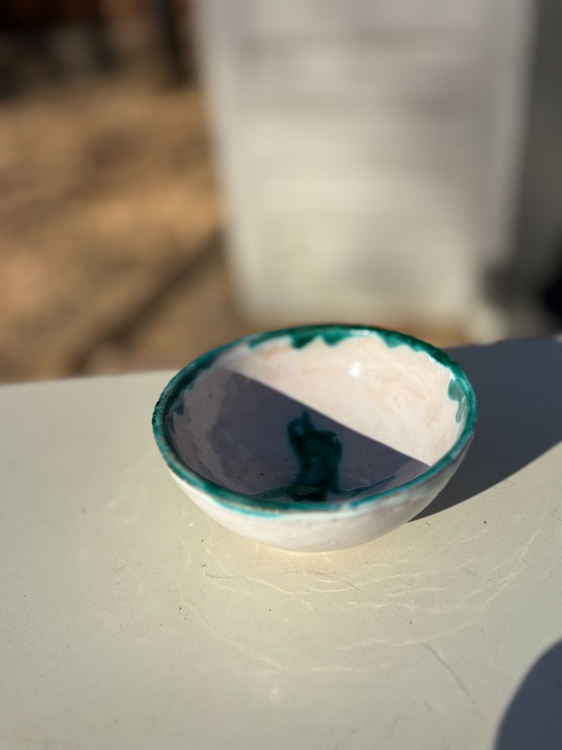 Handmade pottery bowl bird