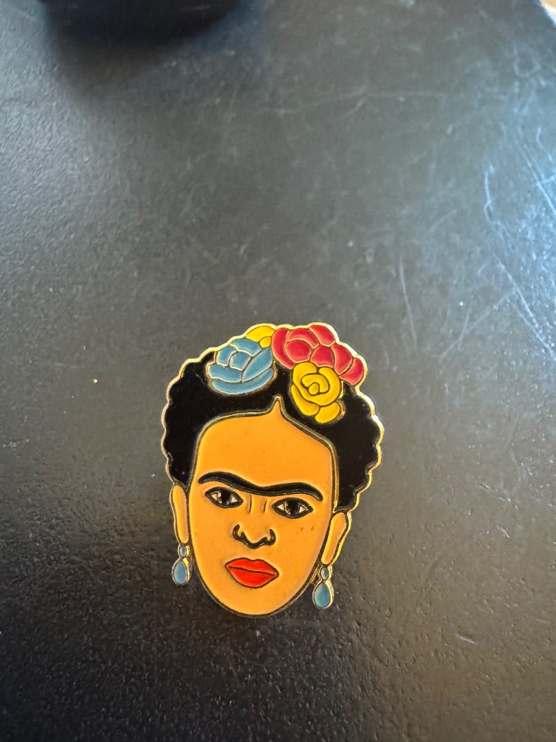 Frida Kahlo pushpin