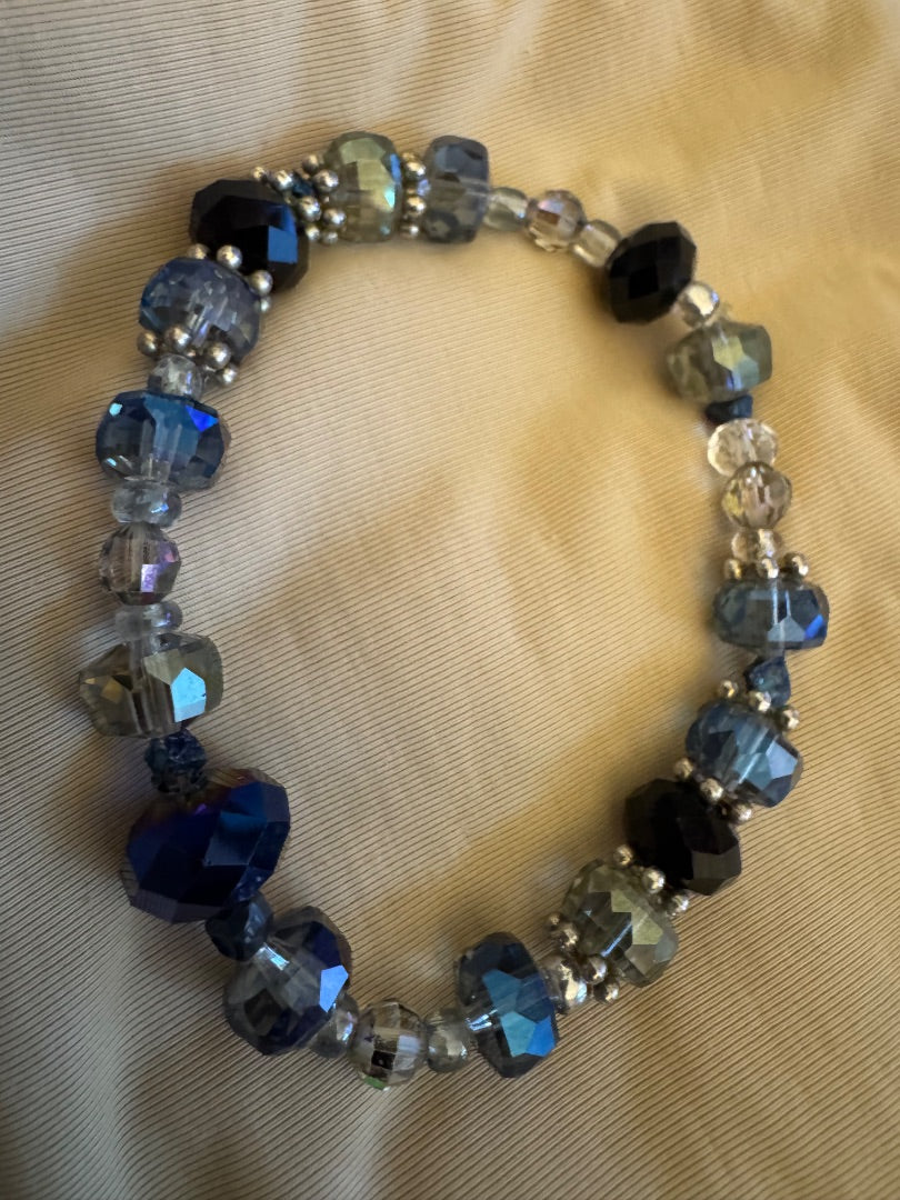 Dark & Light blue AB stretchy bracelet