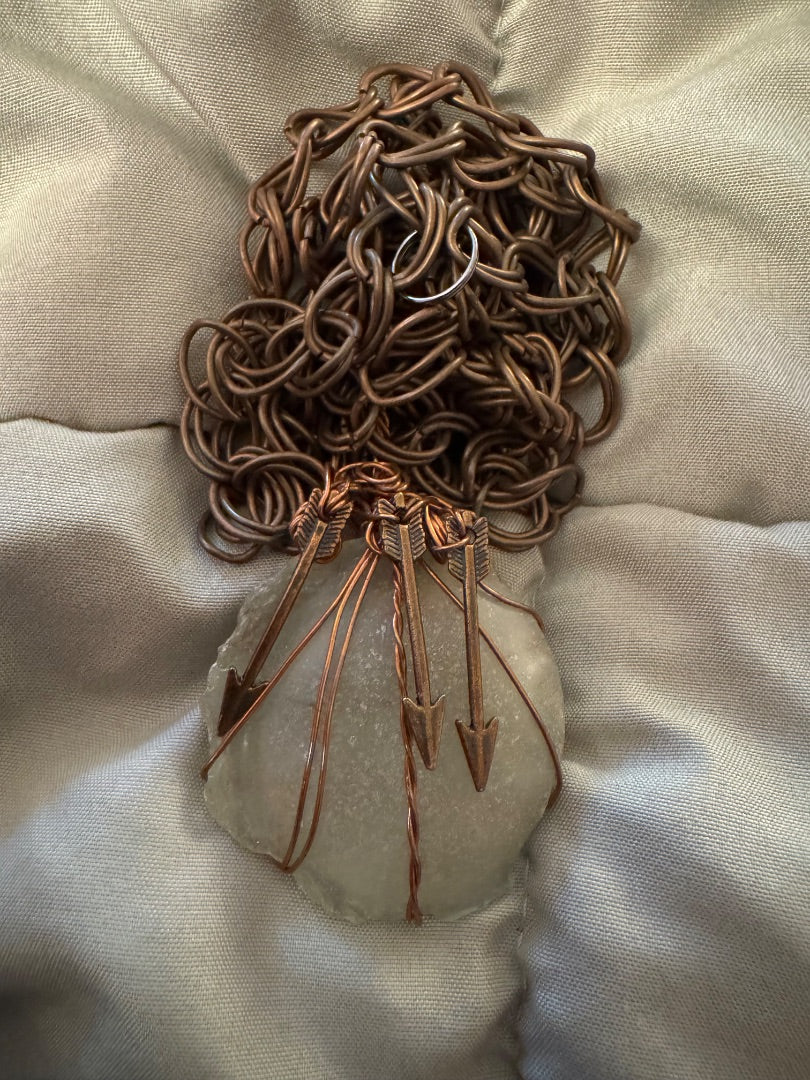 Copper color frosted w/arrows necklace