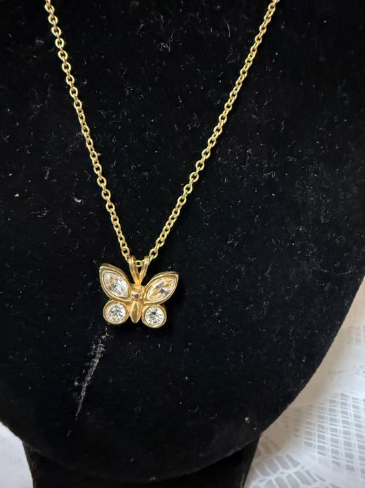 Gold tone Avon Necklace