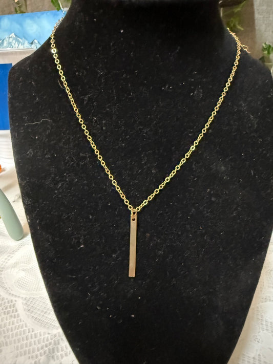 Gold tone  Jewelry