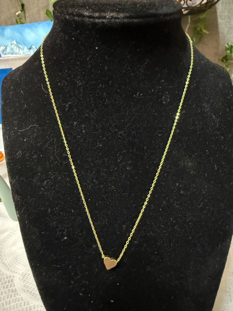 Gold tone Falligin Necklace