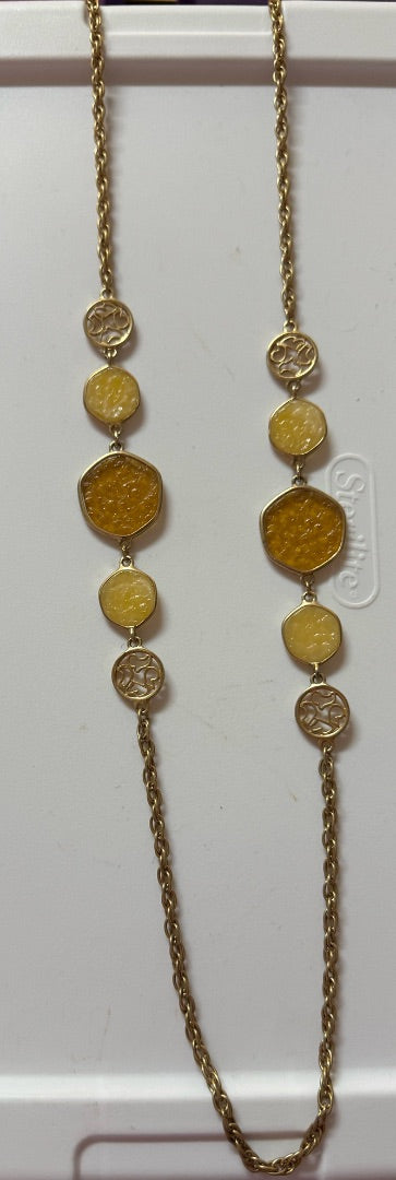 Gold tone Sarah Coventry Necklace