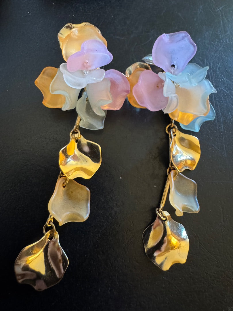 Flower multi color gold tone dangle earrings