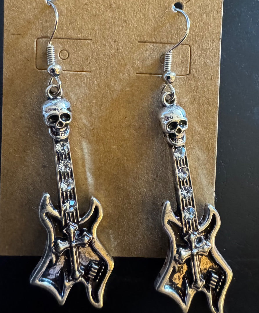 Electric guitar skull dangle earrings