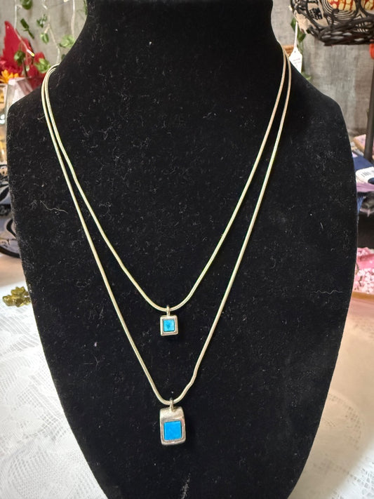 Silver tone  Necklace