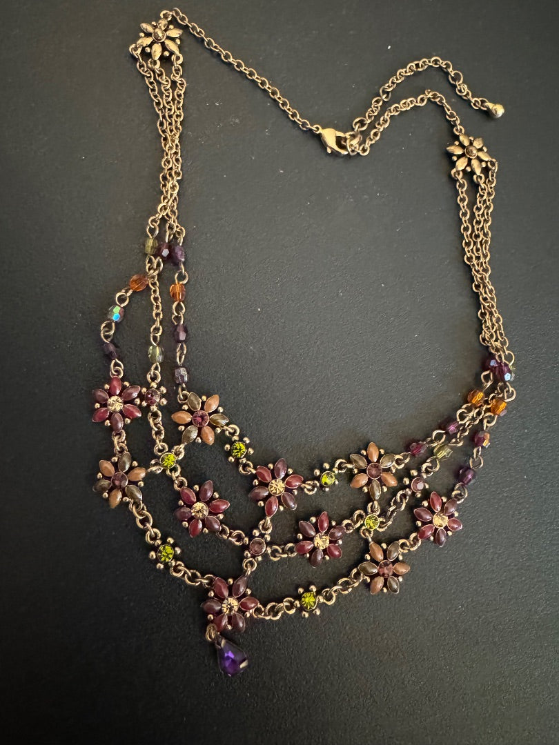Avon? Spice Blossom necklace (not marked)