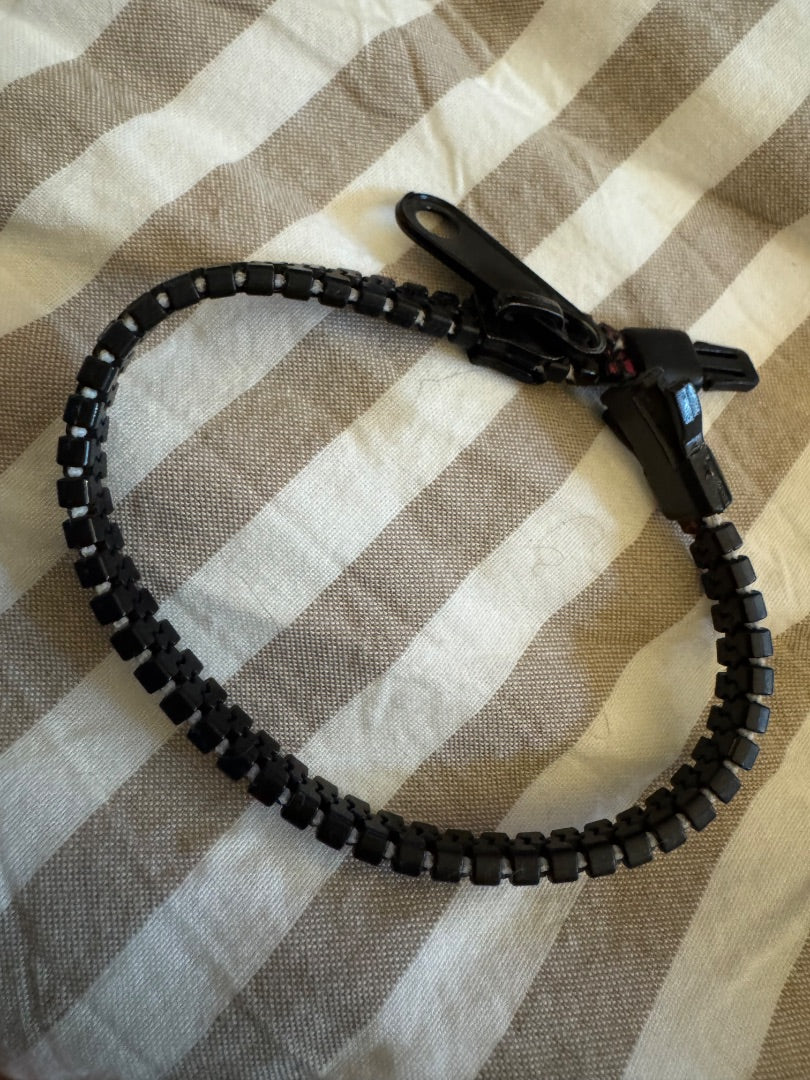 Black zipper bracelet