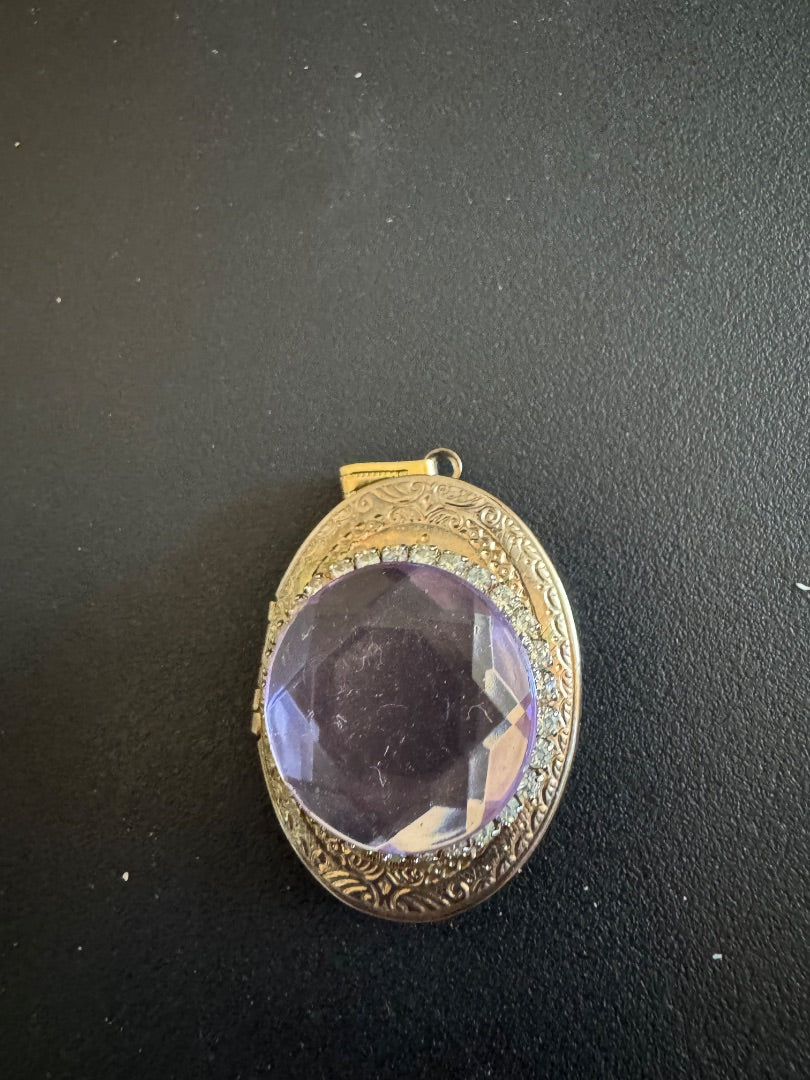 Costume Purple and silver tone locket