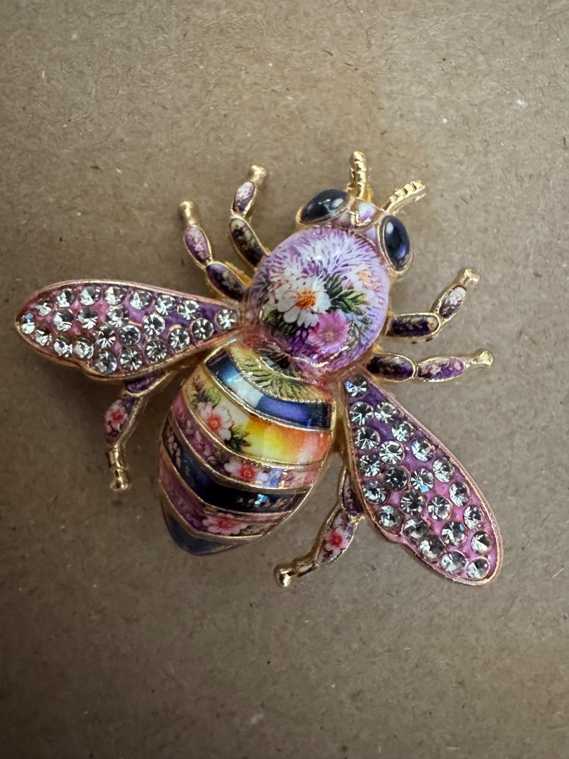 Bee with flower design brooch