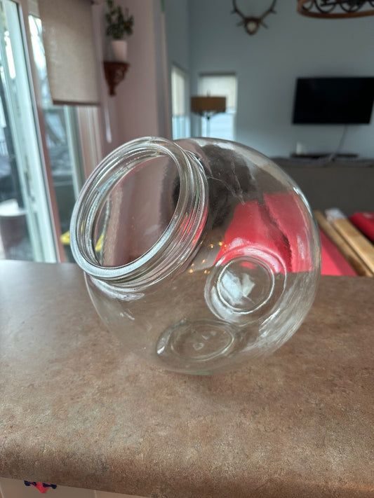 Glass canister