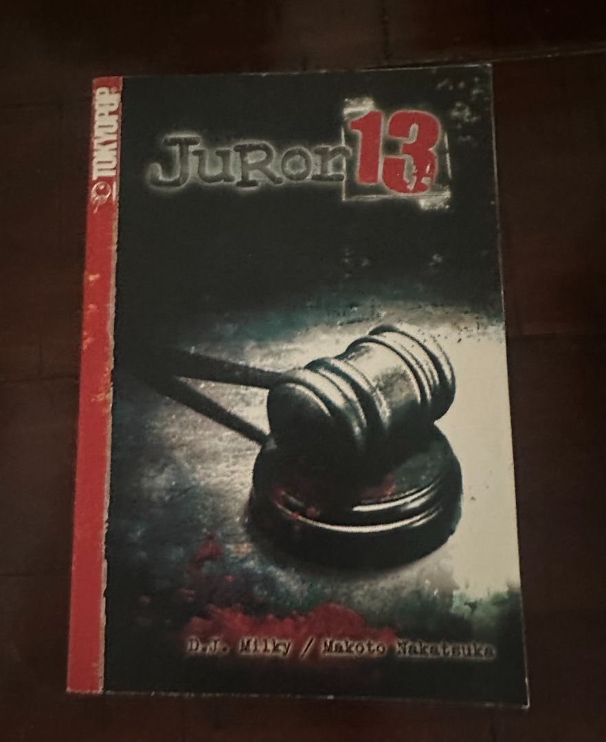 Juror 13 Manga, 8 x 4 x 1