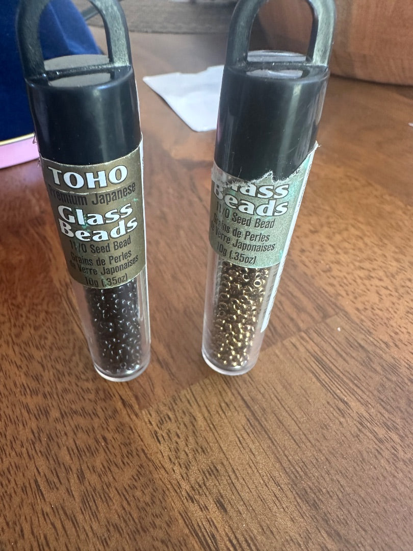 Seed beads for jewelry