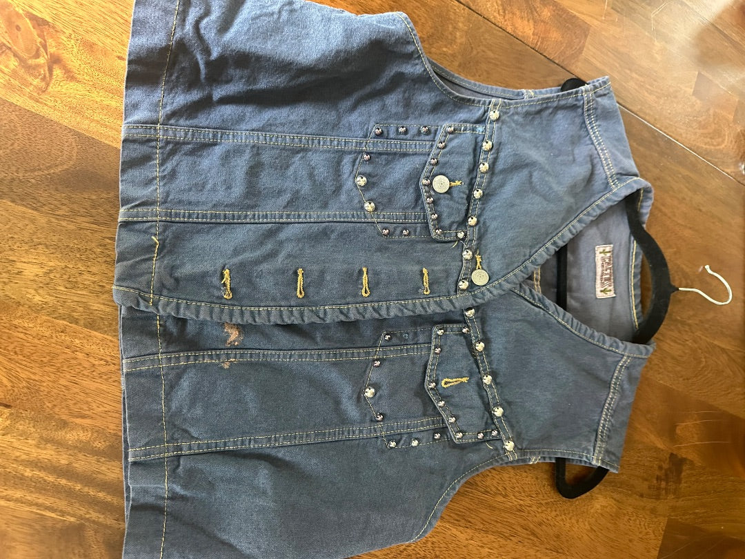 Clothing & Accessories