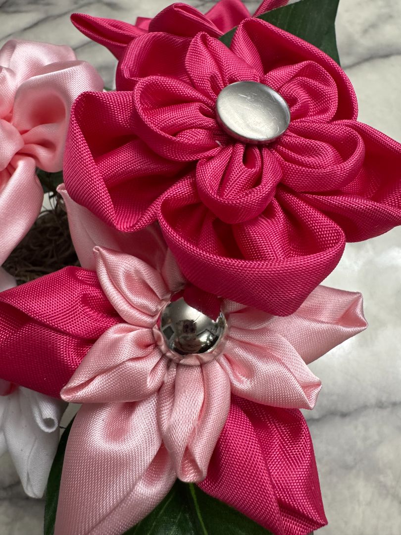 Light pink, hot pink and white Upcycled hand made flower bouquets, 4 1/2" high X 7" wide