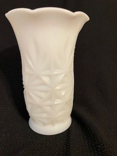 Milk Glass Starburst Vase